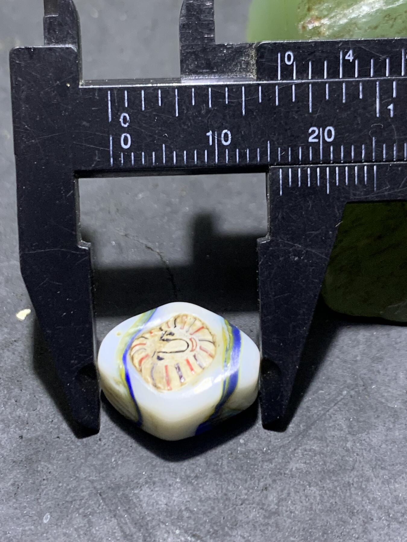 西亚古法手做恶魔之眼，人面琉璃珠一颗，