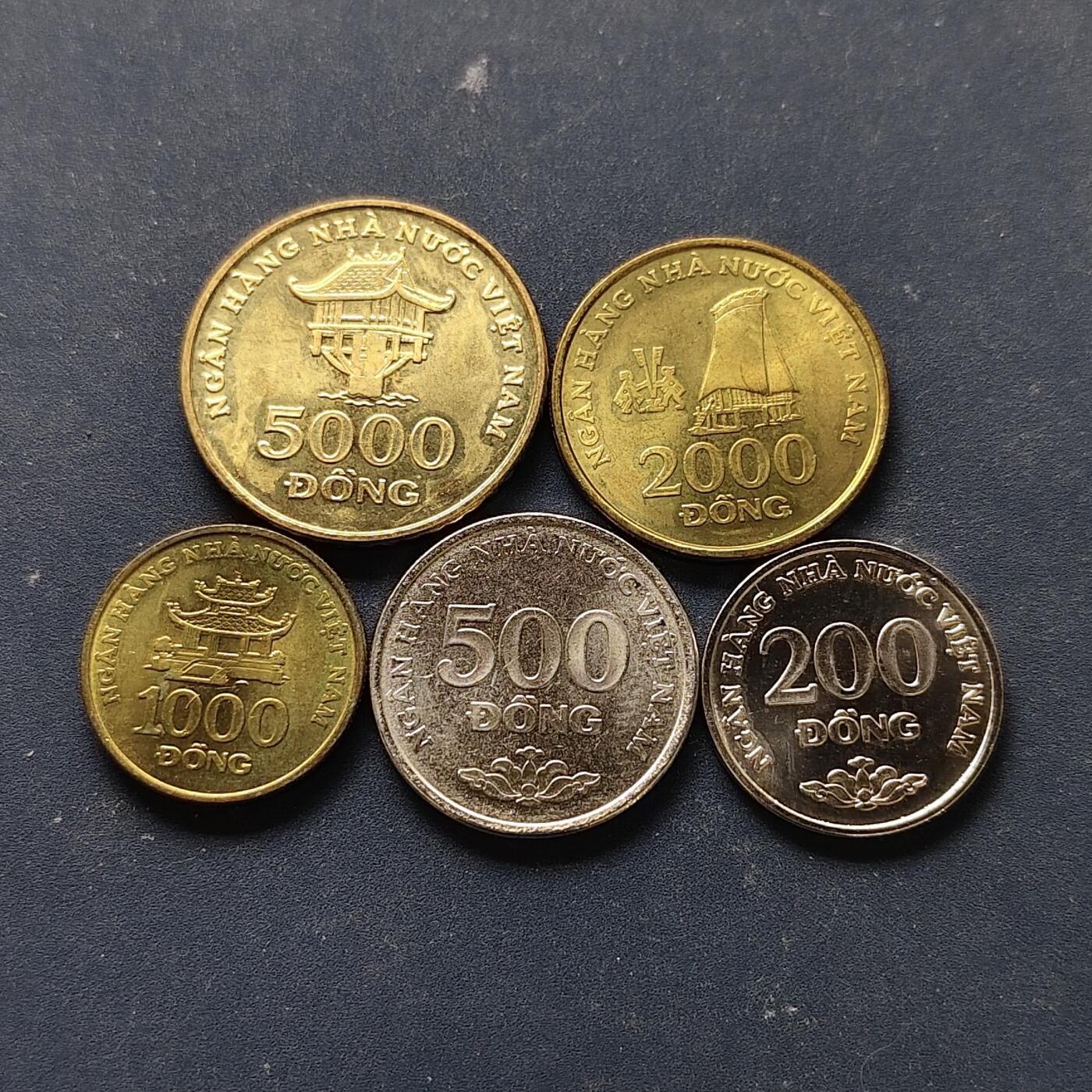【全场包邮】纯粹捡漏拍508场 越南2003年第二版5枚套币
