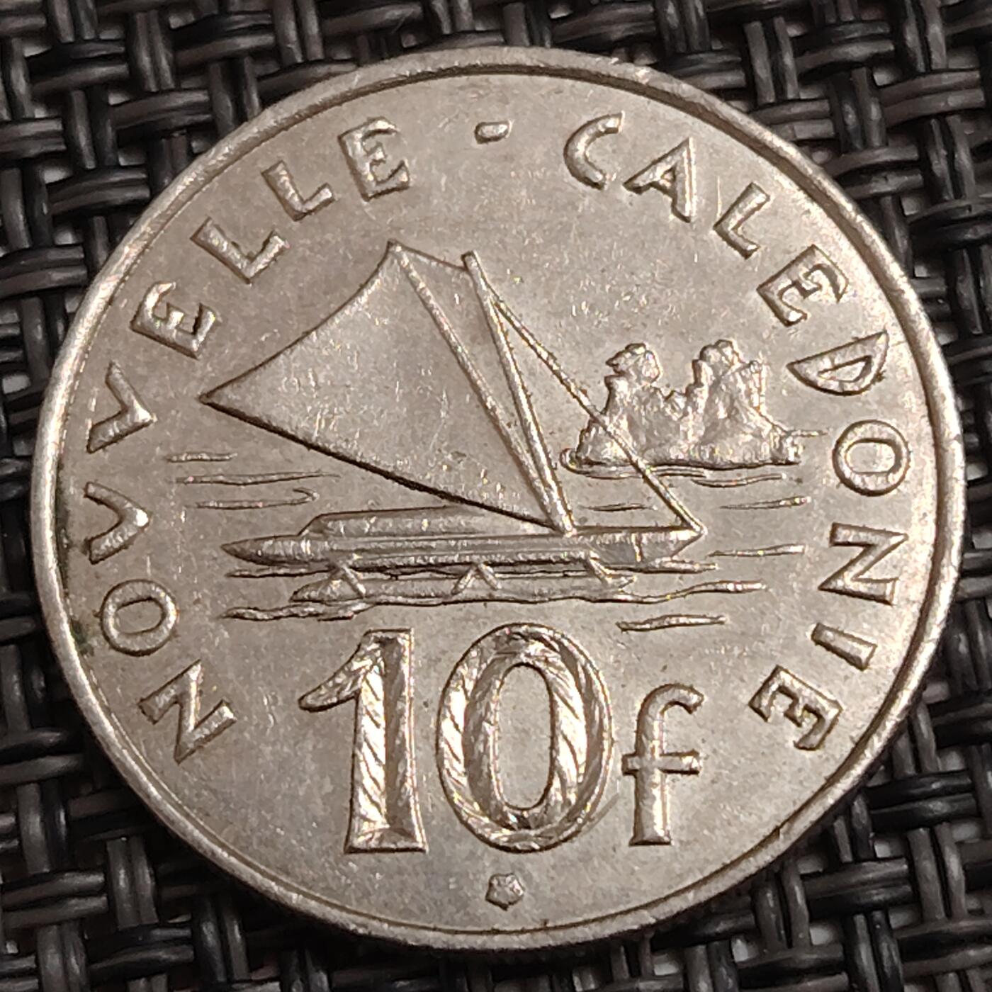 布加迪🐬～世界钱币(上海)🌾第 278 期 /  各国套币和散币