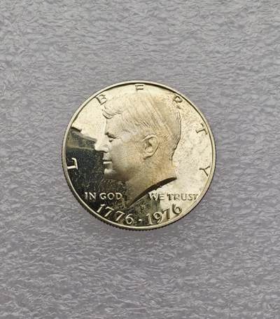 瓶子🏺第231期拍卖会 - 1976年精制美国建国200周年肯尼迪半美元银币 40%银