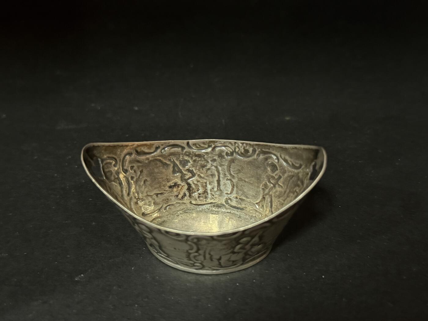 海外回流精品专场（五） 法国回流19世纪纯银摆件（尺寸：5.2vm，3.3cm，19.9g）