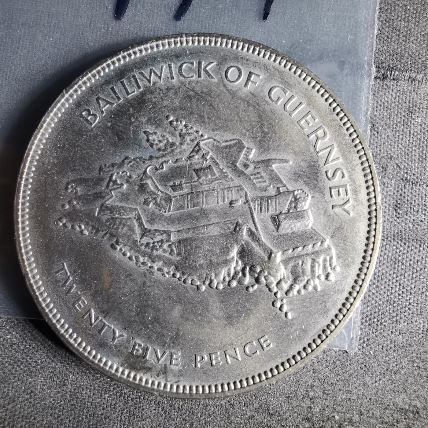 沼泽如烟--第1013场 根西1977年25便士纪念币