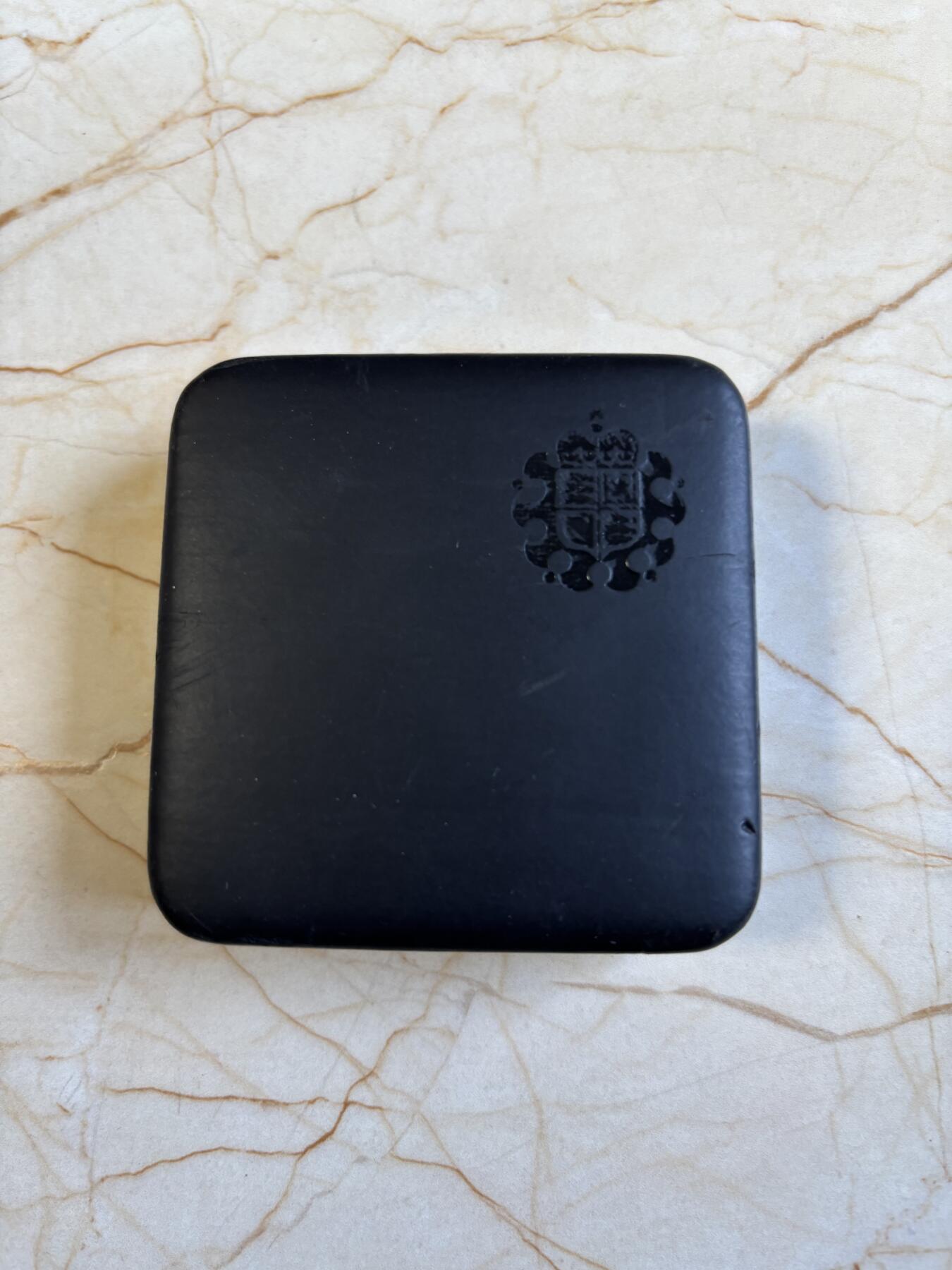 第192期拍卖 英国2008年皇室神兽1英镑精制纪念银币发行5000枚，935银，9.5克，发行5000枚