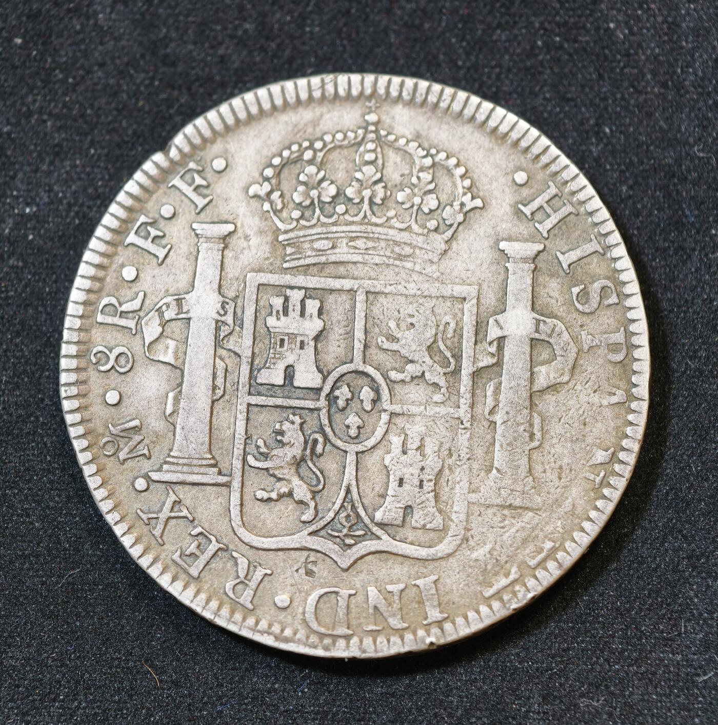 甄臻铺-世界币章拍卖（第53期），甄品场拍品征集中，送拍享返佣金等优惠多多 1783年 西属墨西哥 双柱卡洛斯三世FF 8里亚尔 大银币 27.07g 含银量90.3% 原味老包浆，细节见图