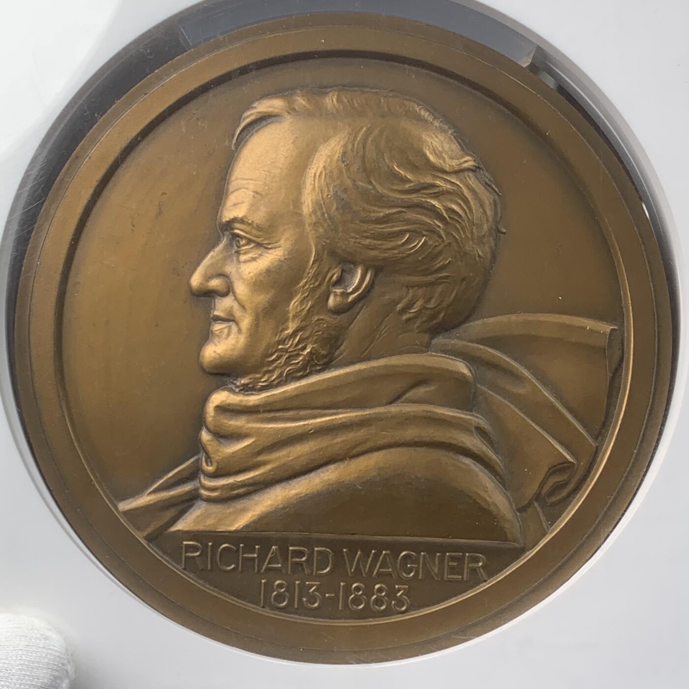 掌中浮雕-藏着的欧洲第053场 NGC MS63 : 1883年德国作曲家瓦格纳纪念铜章  ，114mm，NGC 超大盒子