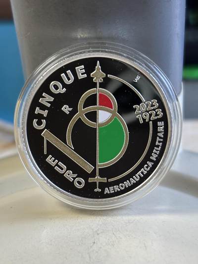 第192期拍卖 - 意大利2023年空军成立100年5欧彩色纪念银币，925银，18克，发行5000枚