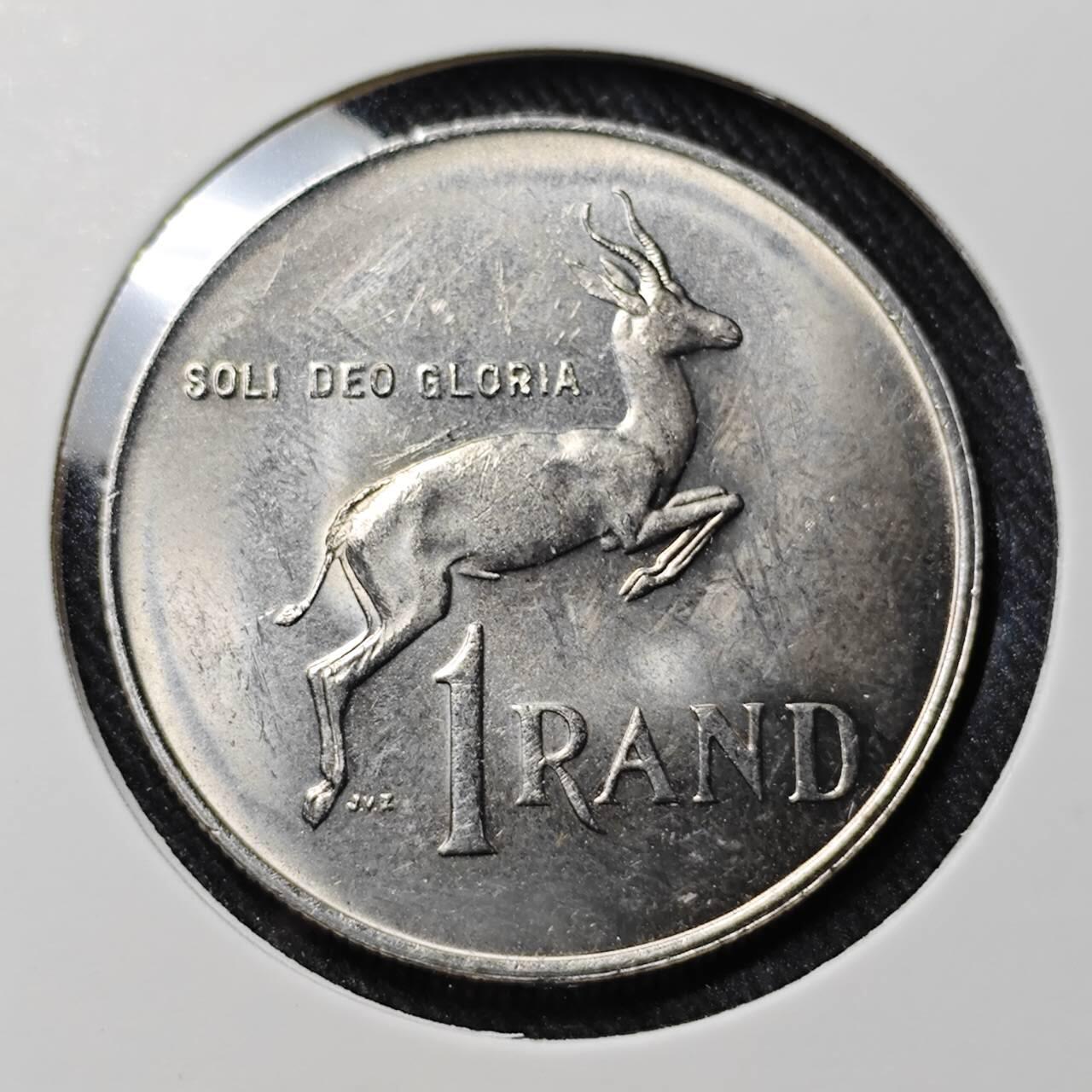 KK钱币收藏小铺   套币 批量/好品散币专场 2月预留时间 周末发货  1984南非1兰特 好品