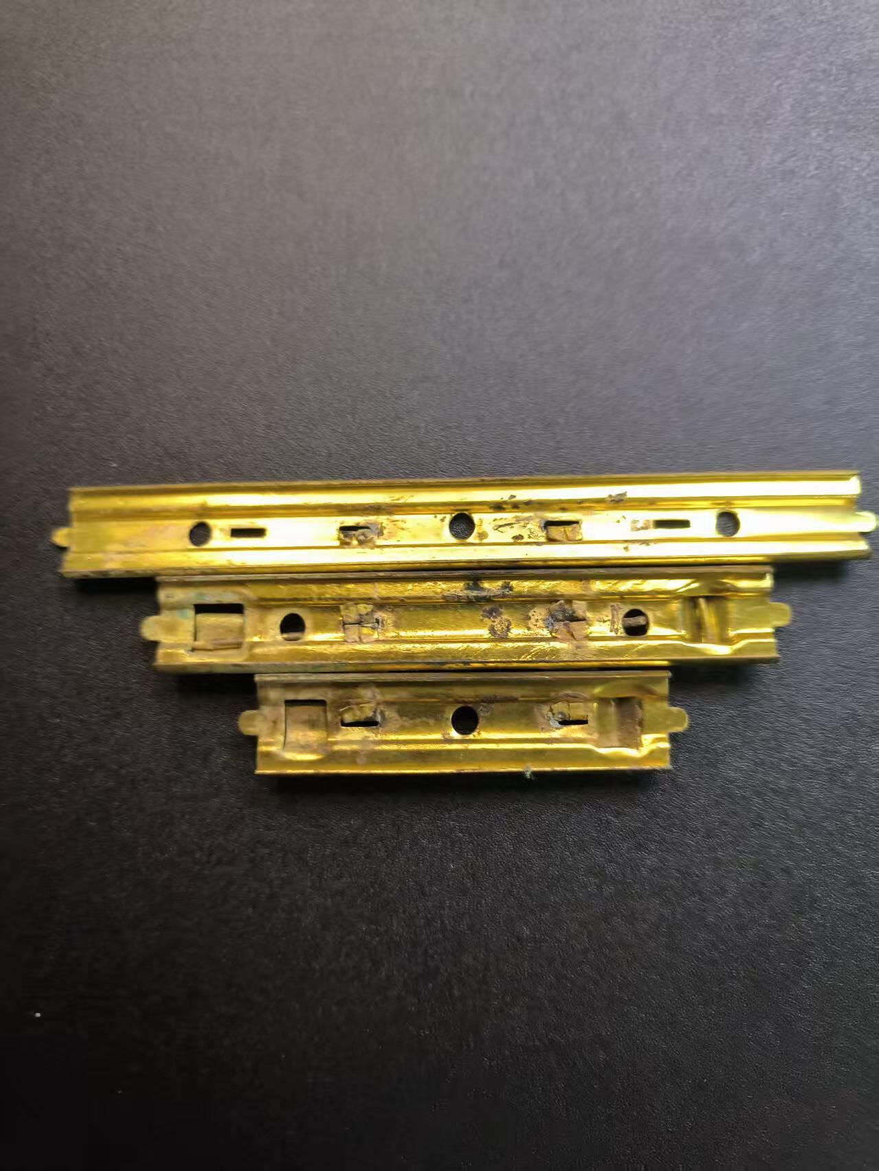 云宸嘉赏-勋臻精藏⭐️年后精品专拍场次🎖 民主德国9R大勋略版架