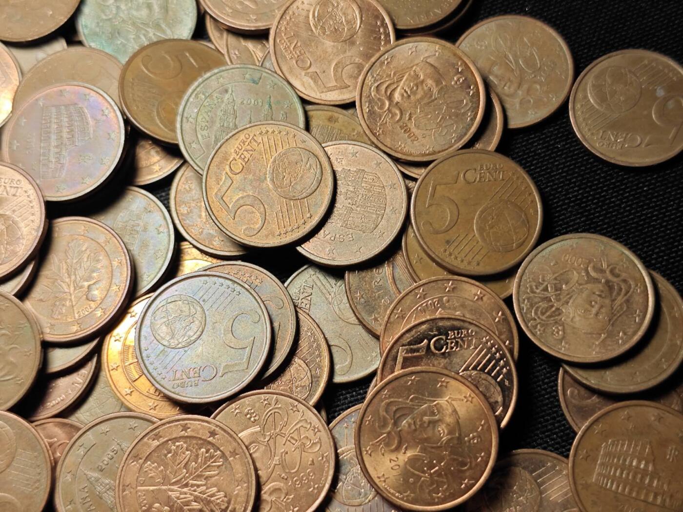 KK钱币收藏小铺   套币 批量/好品散币专场 2月预留时间 周末发货  各国5欧分一组695枚 面值34.75欧元