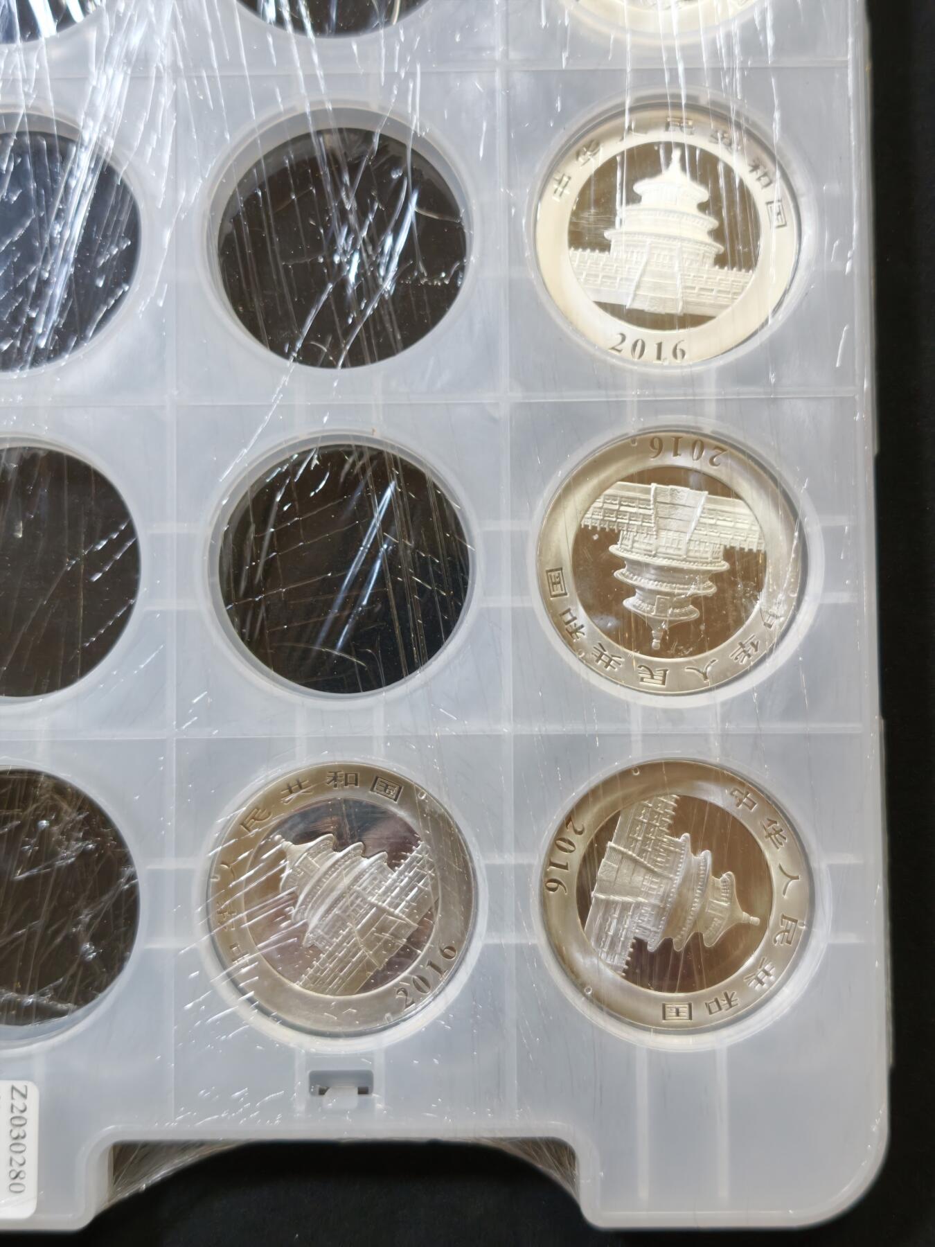 甄臻铺-世界币章拍卖（第53期），甄品场拍品征集中，送拍享返佣金等优惠多多 2016年熊猫6枚带证书