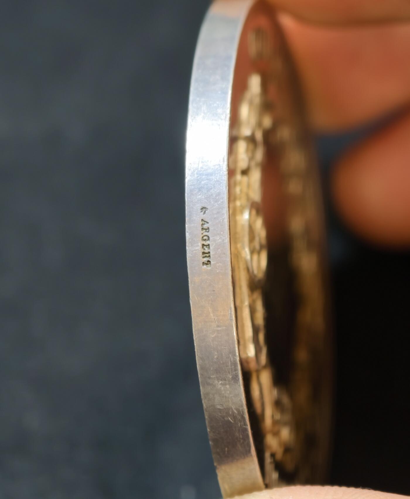 甄臻铺-世界币章拍卖（第53期），甄品场拍品征集中，送拍享返佣金等优惠多多