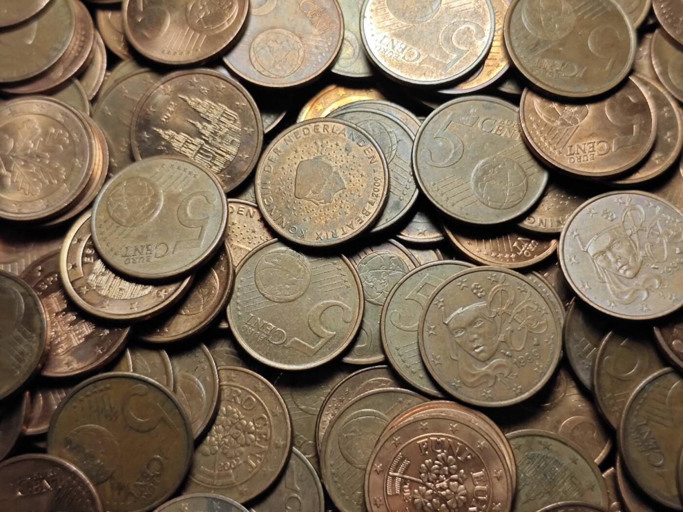 KK钱币收藏小铺   套币 批量/好品散币专场 2月预留时间 周末发货  各国5欧分一组695枚 面值34.75欧元