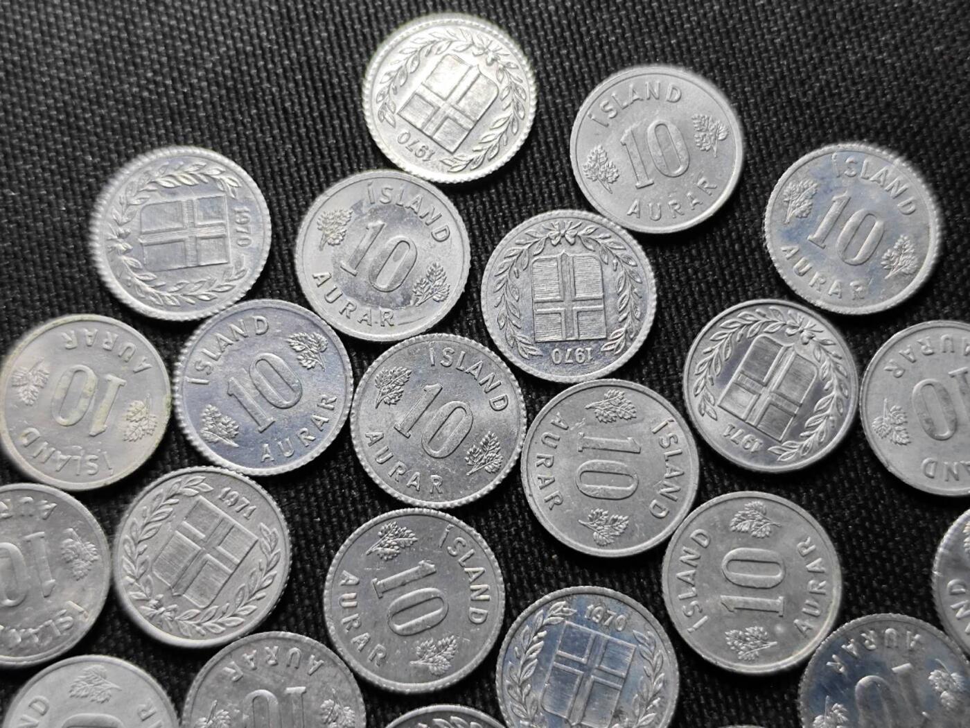 KK钱币收藏小铺   套币 批量/好品散币专场 2月预留时间 周末发货  冰岛大小面值散币一组72枚