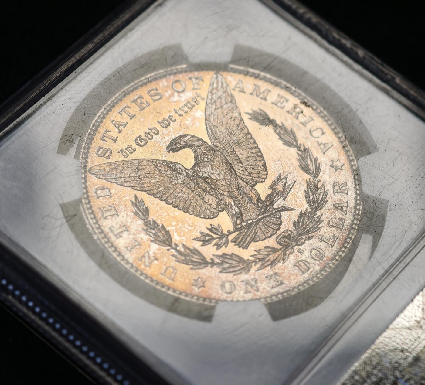 甄臻铺-世界币章拍卖（第53期），甄品场拍品征集中，送拍享返佣金等优惠多多