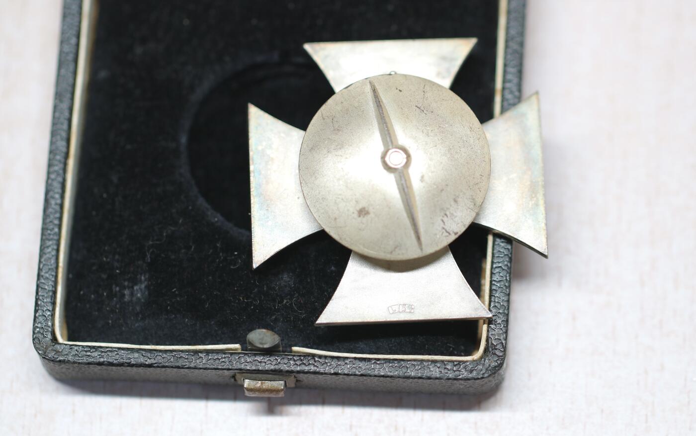 大猫徽章拍卖 第289期 一战1914一级铁十字勋章 圆盘版 配LDO原盒 品相状态很好