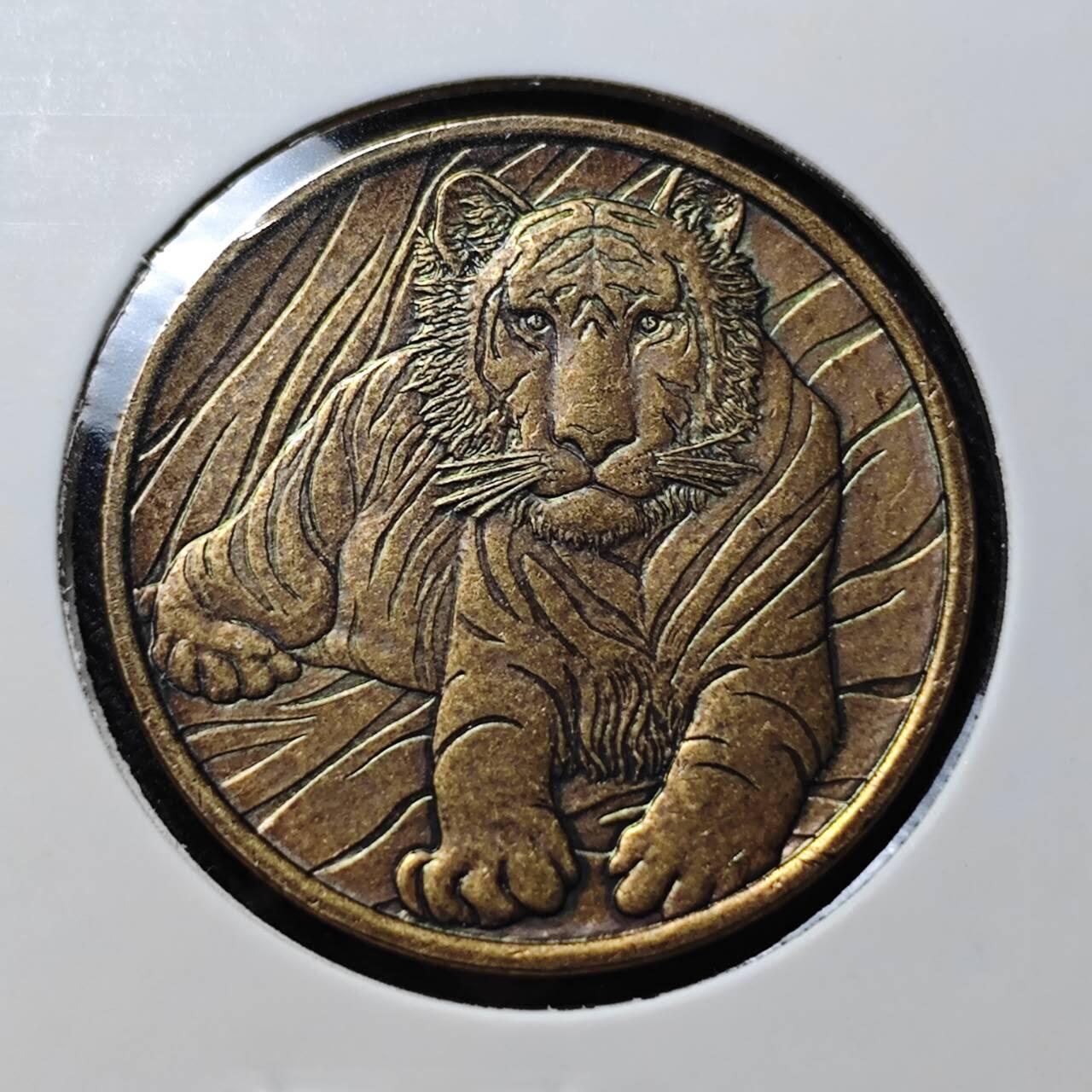 KK钱币收藏小铺   套币 批量/好品散币专场 2月预留时间 周末发货  2010日本造币厂纪念铜章 虎