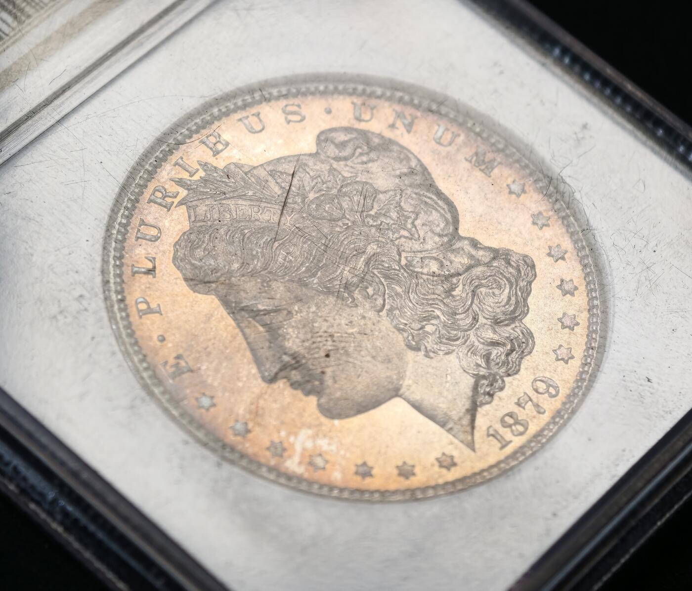 甄臻铺-世界币章拍卖（第53期），甄品场拍品征集中，送拍享返佣金等优惠多多