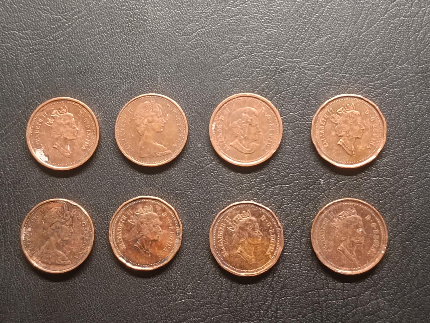 荟藏特别场次第五期——“社长的钢镚堆” 加拿大1分批量八枚，其中一枚纪念币