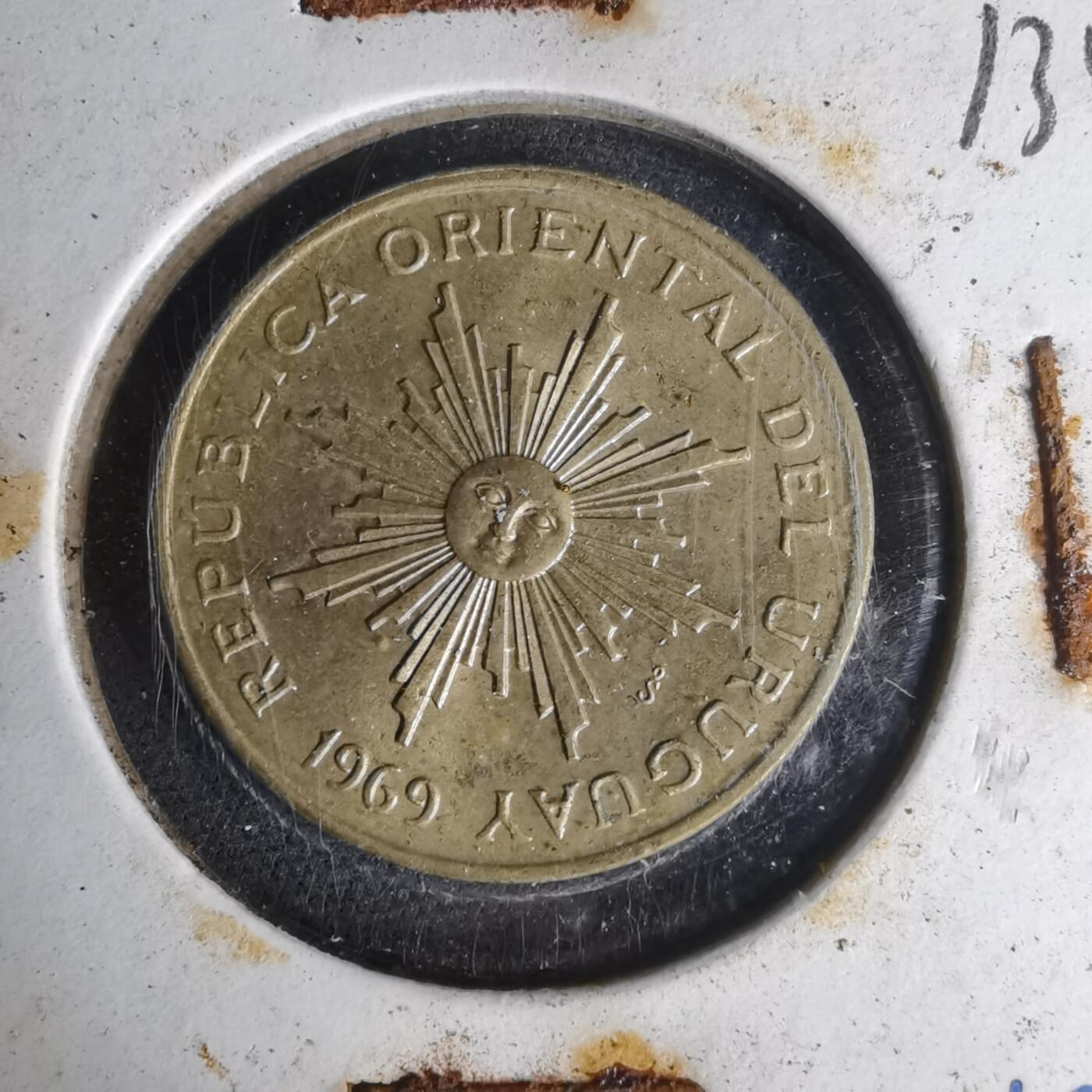 沼泽如烟--第1012场 乌拉圭1969年5比索