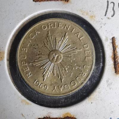 沼泽如烟--第1012场 - 乌拉圭1969年5比索