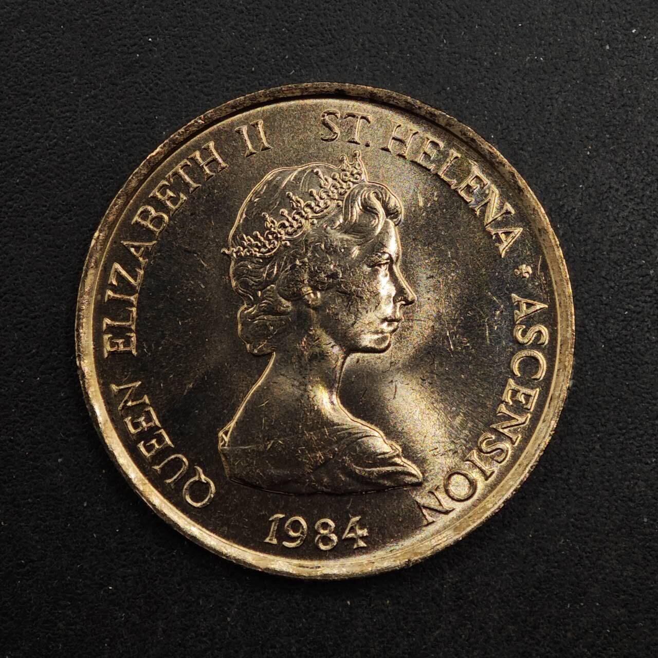 【淘币小摊】实时拍第八百七十六拍   散币场    每周一统一发货 圣赫勒拿1984年5便士喧鹄镍币