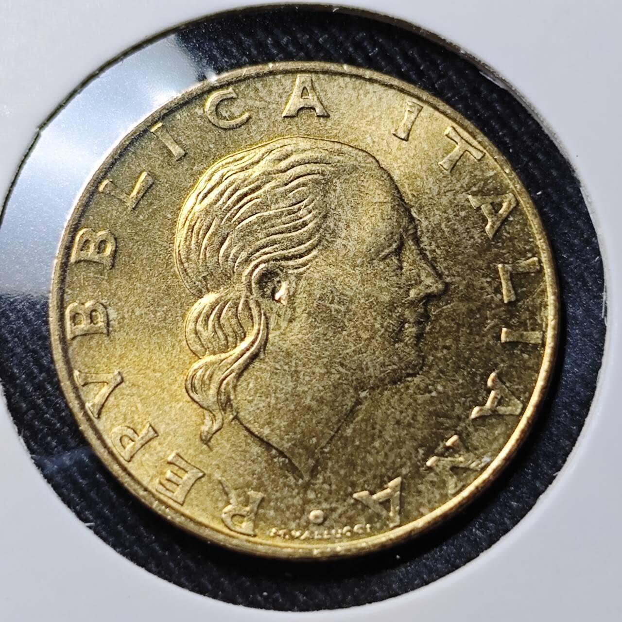 KK钱币收藏小铺   套币 批量/好品散币专场 2月预留时间 周末发货  意大利200里拉纪念币 好品