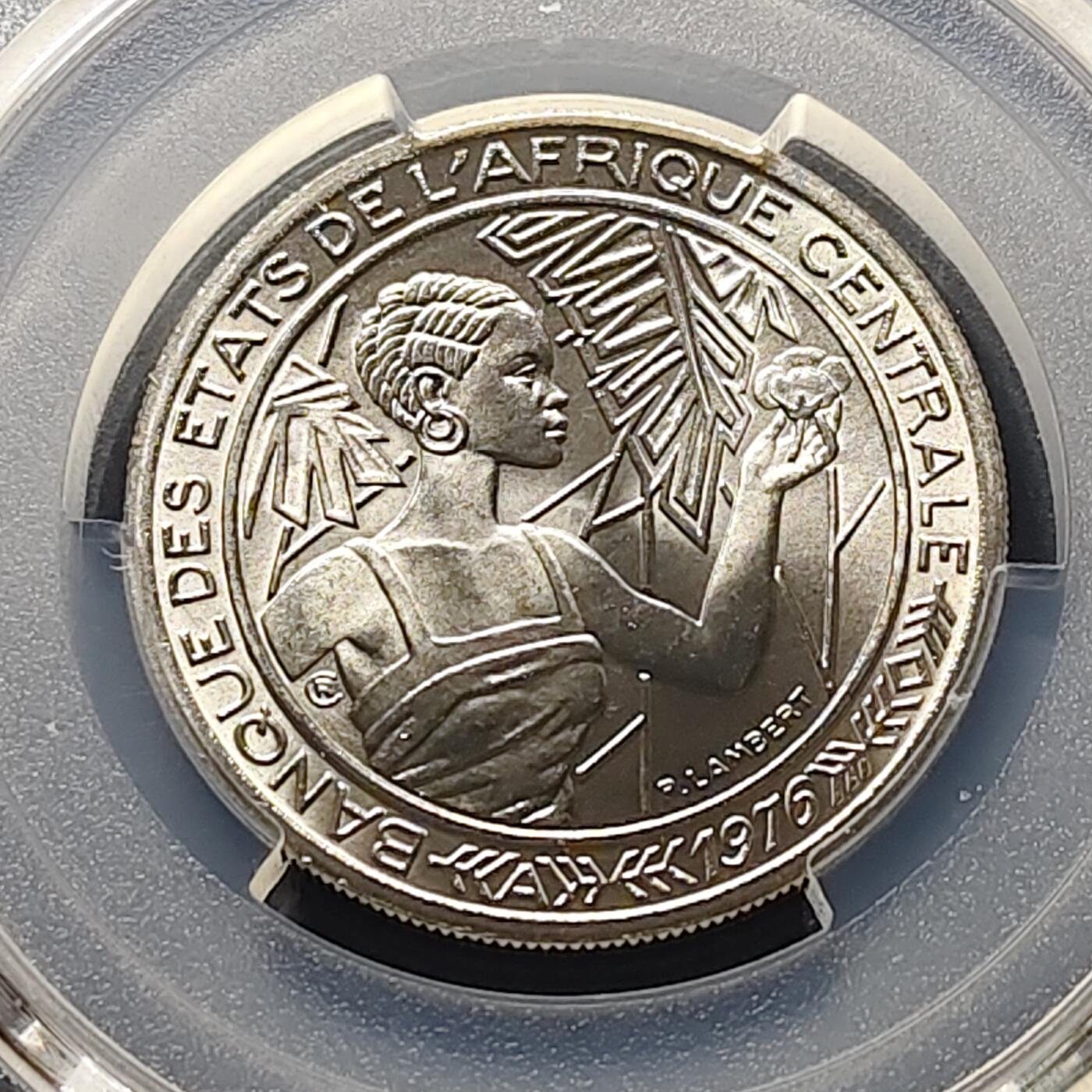 【全场包邮】纯粹捡漏拍509场 【收藏级·冠军分】中非国家1976年500法郎-PCGS MS68