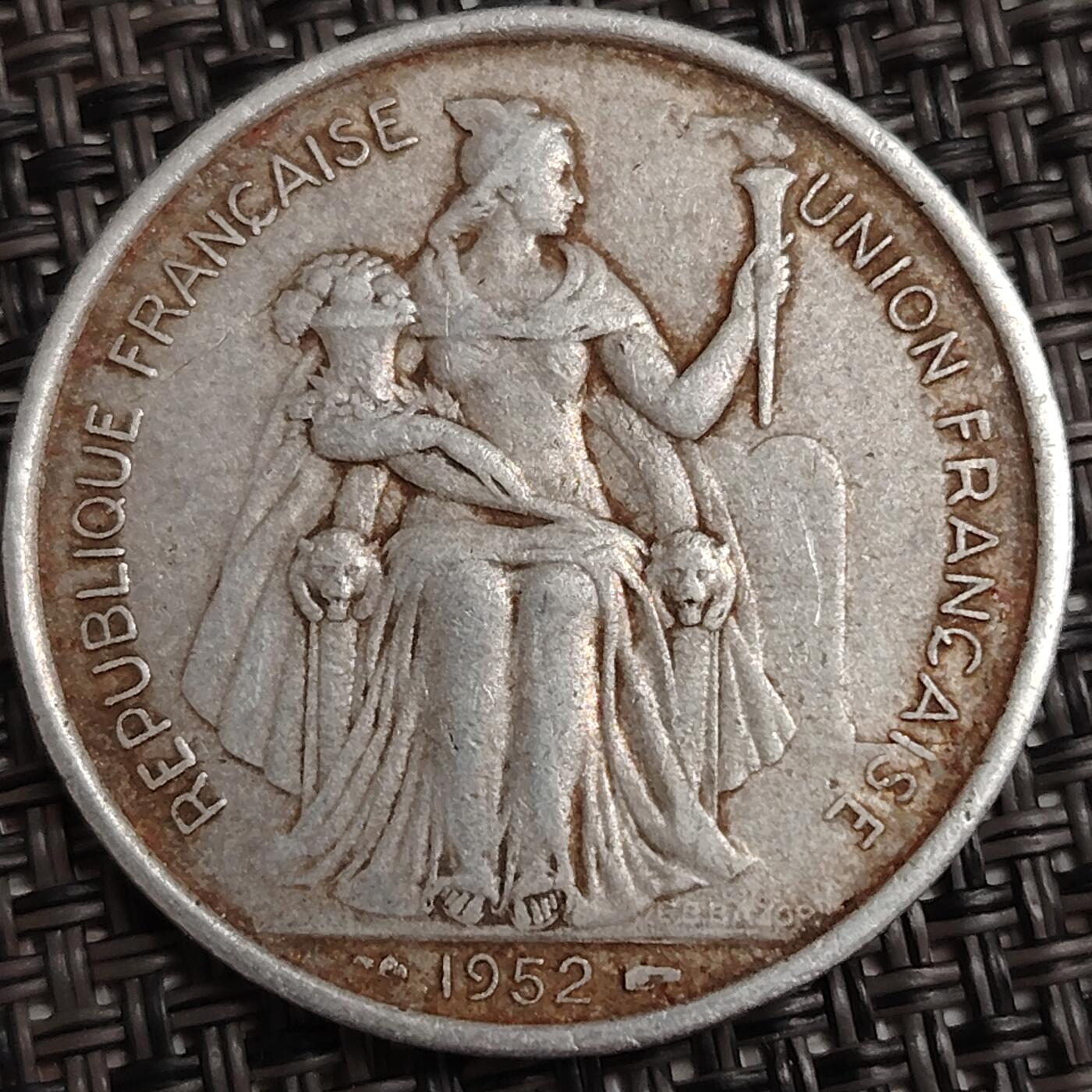 布加迪🐬～世界钱币(上海)🌾第 278 期 /  各国套币和散币