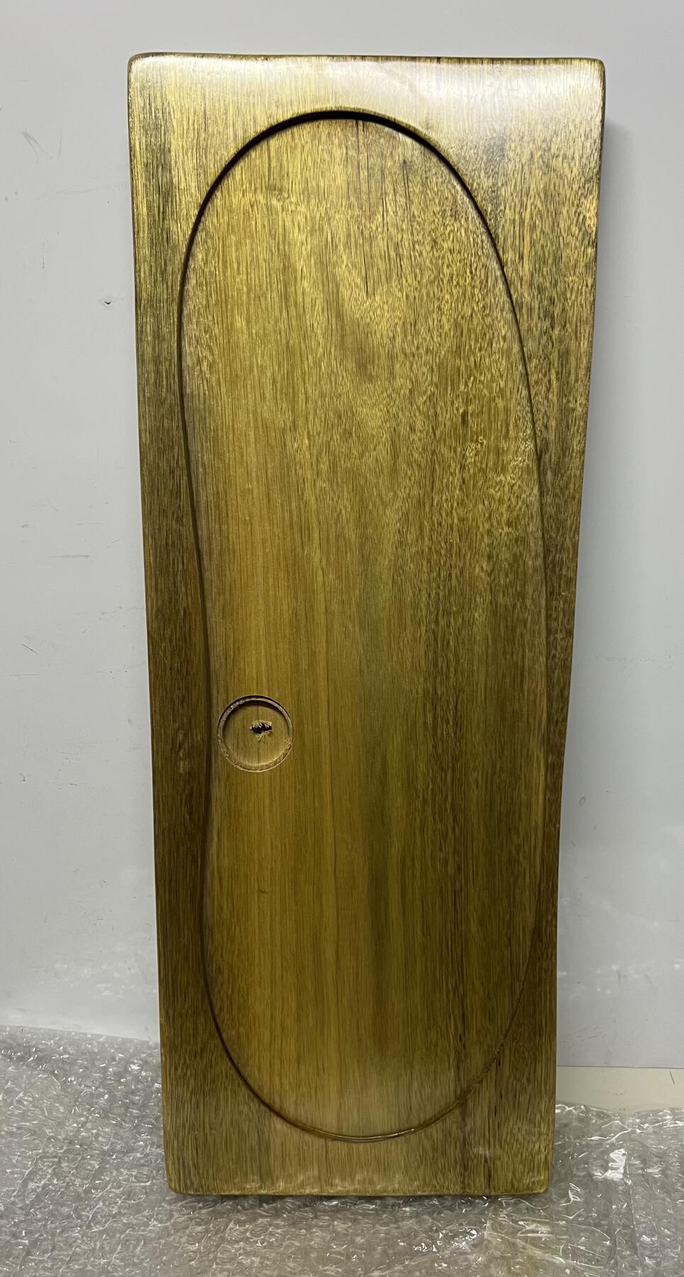 零元拍：金丝楠茶盘 金光闪闪。尺寸约：59.5/23.5/3.3CM。