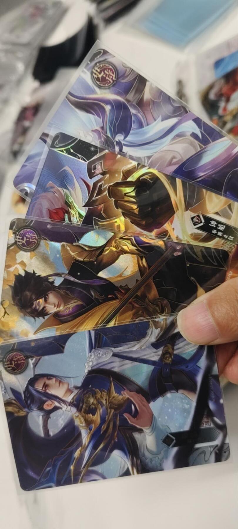 秋原瞳的小店第三十七期（春，荷尔蒙的气息扑鼻而来的季节）