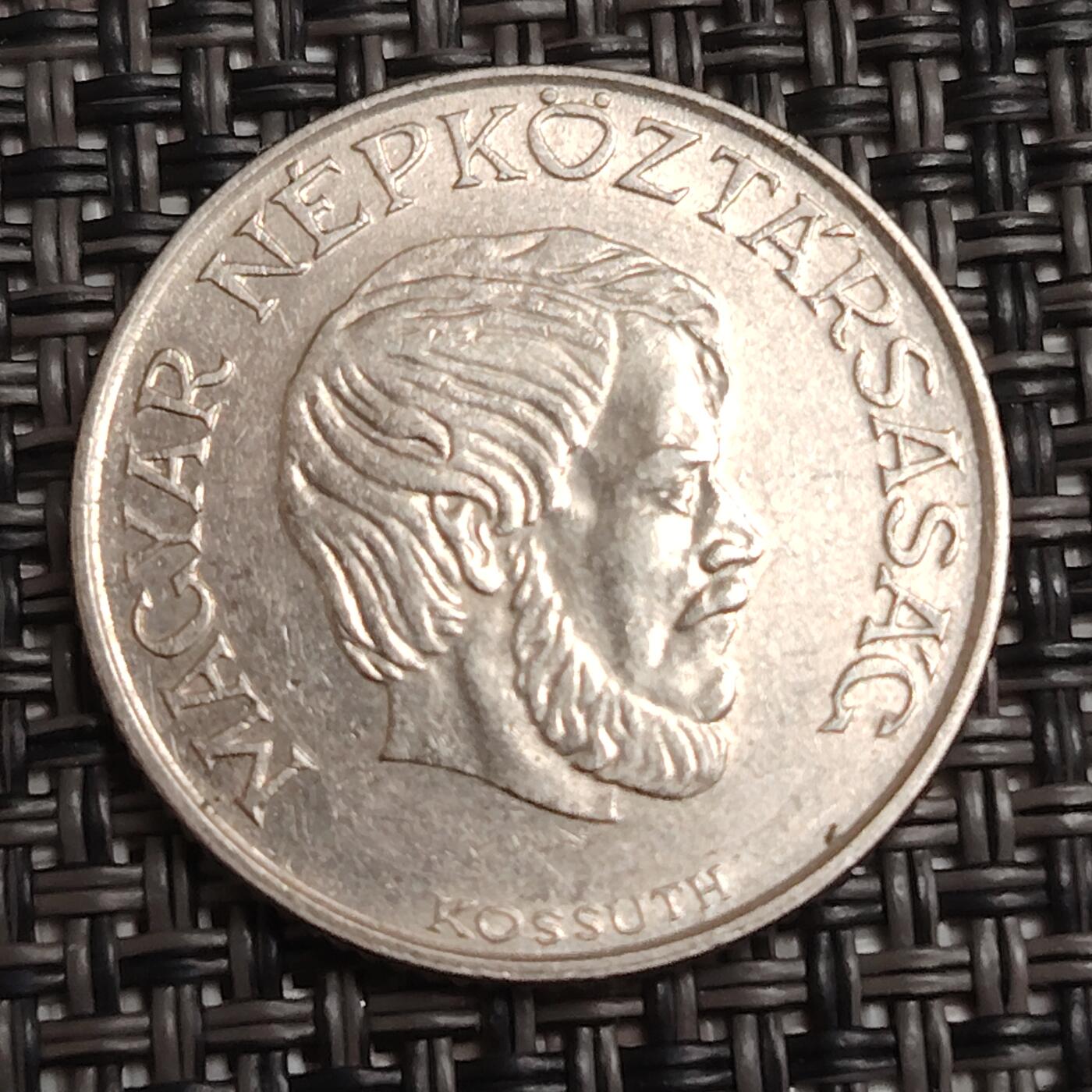 布加迪🐬～世界钱币(上海)🌾第 279 期 /  各国套币和散币