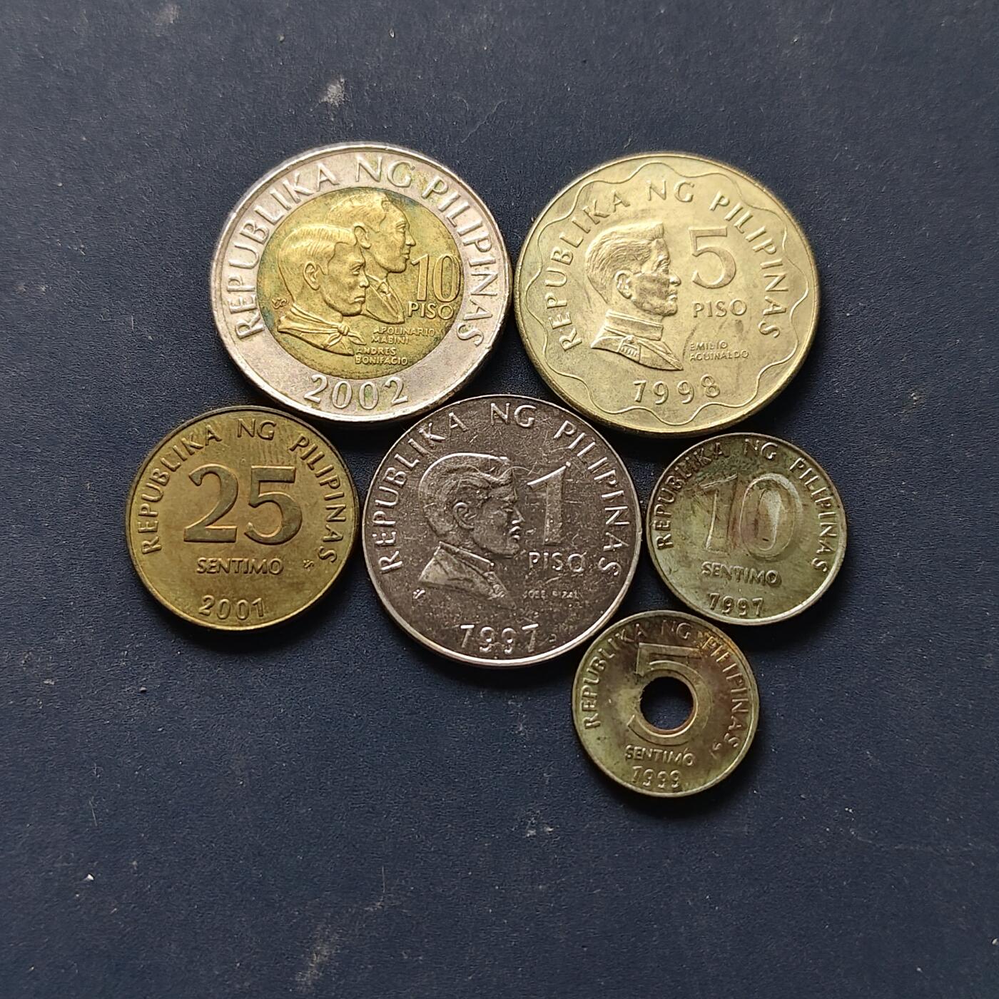 【全场包邮】纯粹捡漏拍508场 菲律宾各年份6枚套币