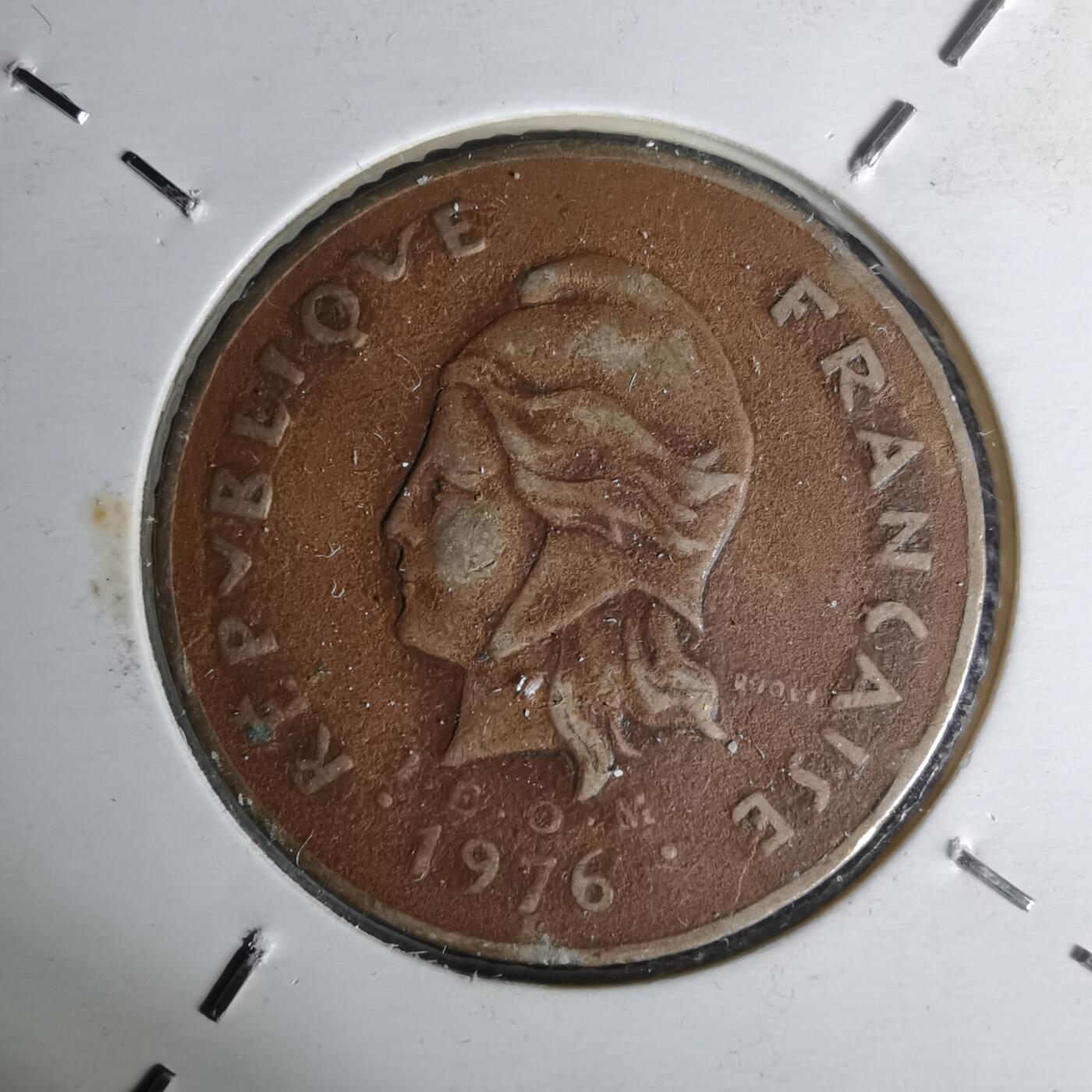 沼泽如烟--第1012场 法属波利尼西亚1976年100法郎