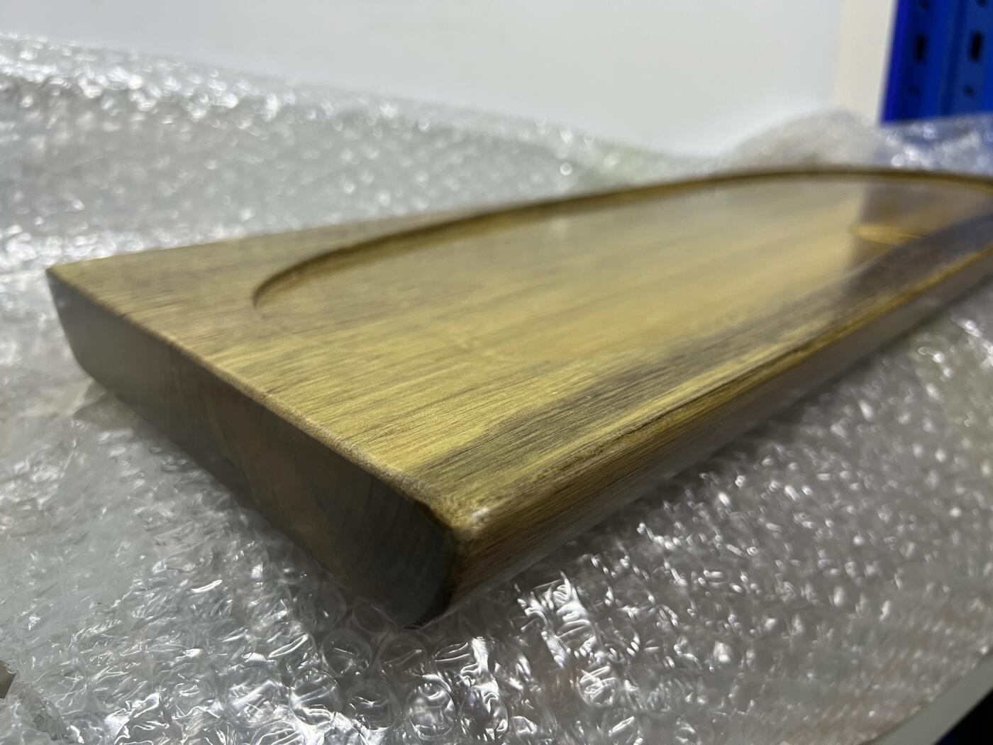 零元拍：金丝楠茶盘 金光闪闪。尺寸约：59.5/23.5/3.3CM。