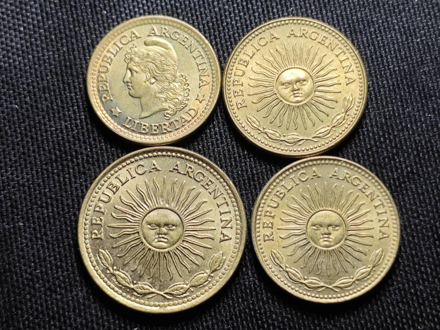 KK钱币收藏小铺   套币 批量/好品散币专场 2月预留时间 周末发货  阿根廷铜币4枚 好品