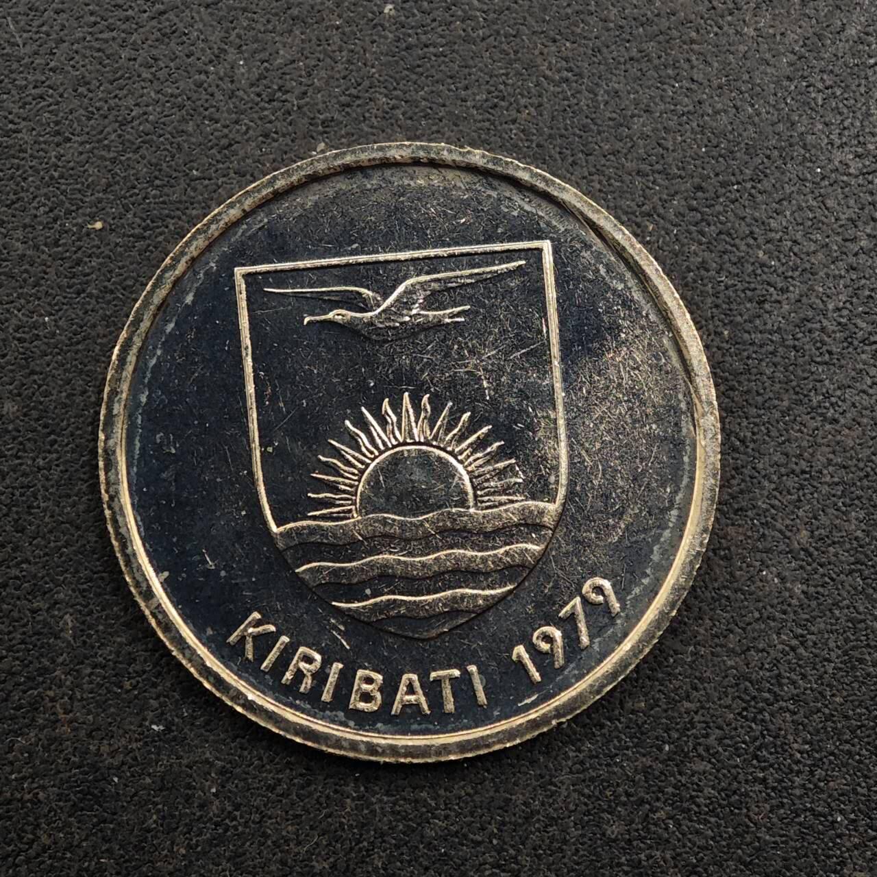 【淘币小摊】实时拍第八百七十六拍   散币场    每周一统一发货 基里巴斯1979年蝾螈5便士镍币