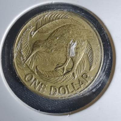 沼泽如烟--第1013场 - 新西兰1990年一元