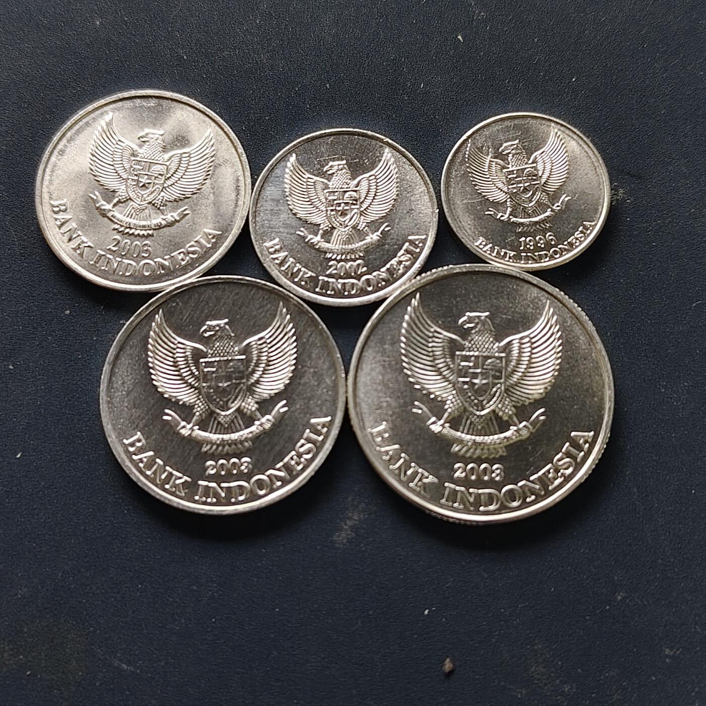 【全场包邮】纯粹捡漏拍508场 印度尼西亚1996-2003年原光5枚套币