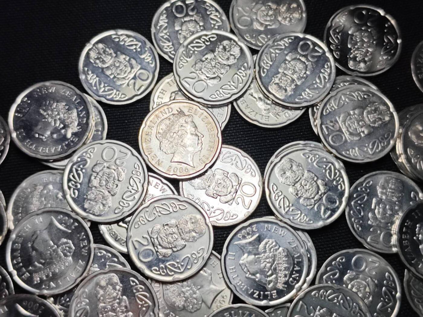 KK钱币收藏小铺   套币 批量/好品散币专场 2月预留时间 周末发货  新西兰20分一组79枚 面值15.8新西兰元