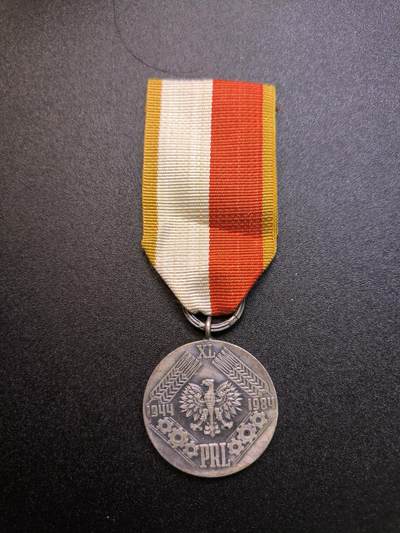 云宸嘉赏-勋臻精藏⭐️年后精品专拍场次🎖 - 波兰人民共和国建国四十周年奖章 美品