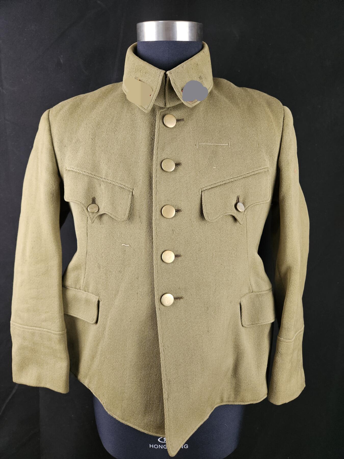 0元起拍勋章 第337期 咸鱼国勋章拍卖专场 3月8日（周日）下午6：00开始 原品苏联西伯利亚囚服上衣一杠三领章 详图私聊 领围39 肩宽43 胸围94 衣长61 袖长53