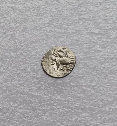 瓶子🏺第231期拍卖会 - 19世纪柬埔寨红鸟打制银币