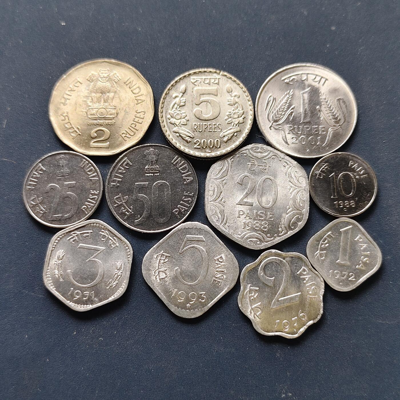 【全场包邮】纯粹捡漏拍508场 印度各年份11枚套币