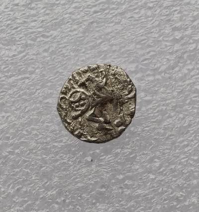 瓶子🏺第231期拍卖会 公元850-900年沙希王朝牛瘤骑士打制银币