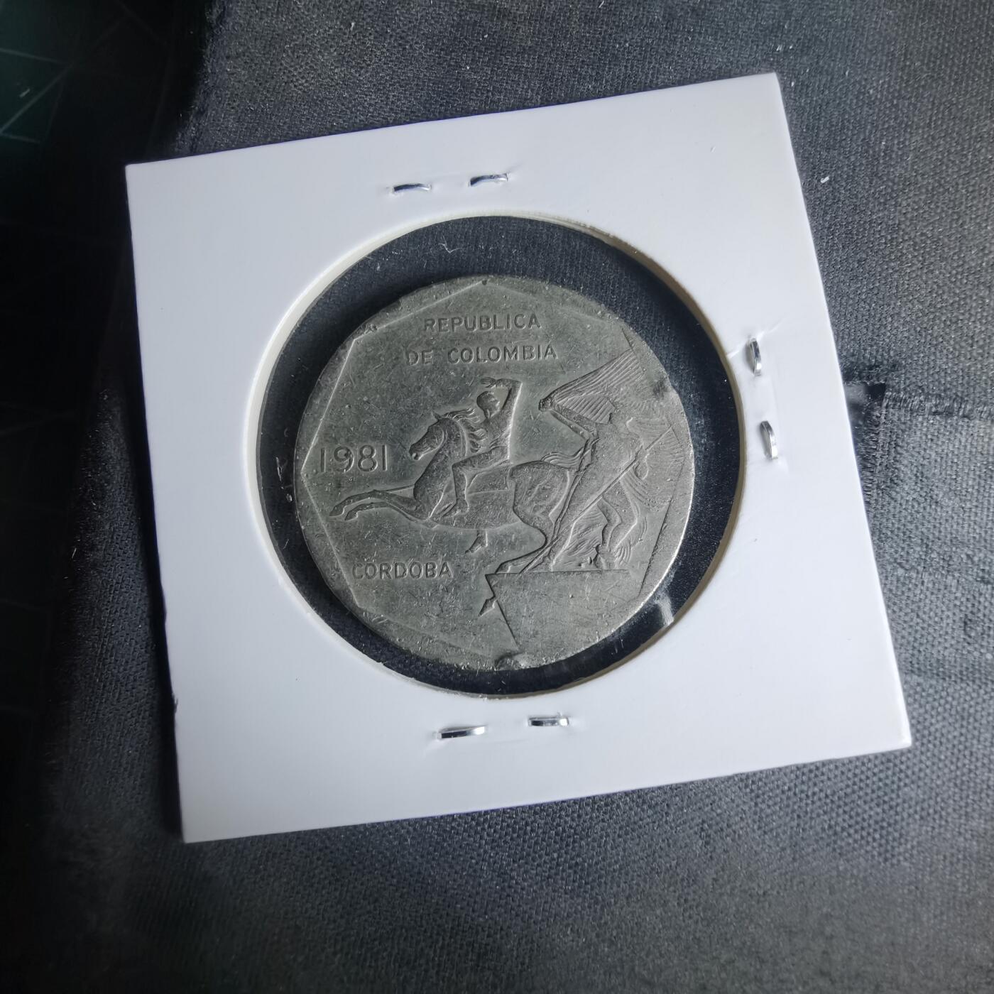 沼泽如烟--第1013场 哥伦比亚1981年10比索