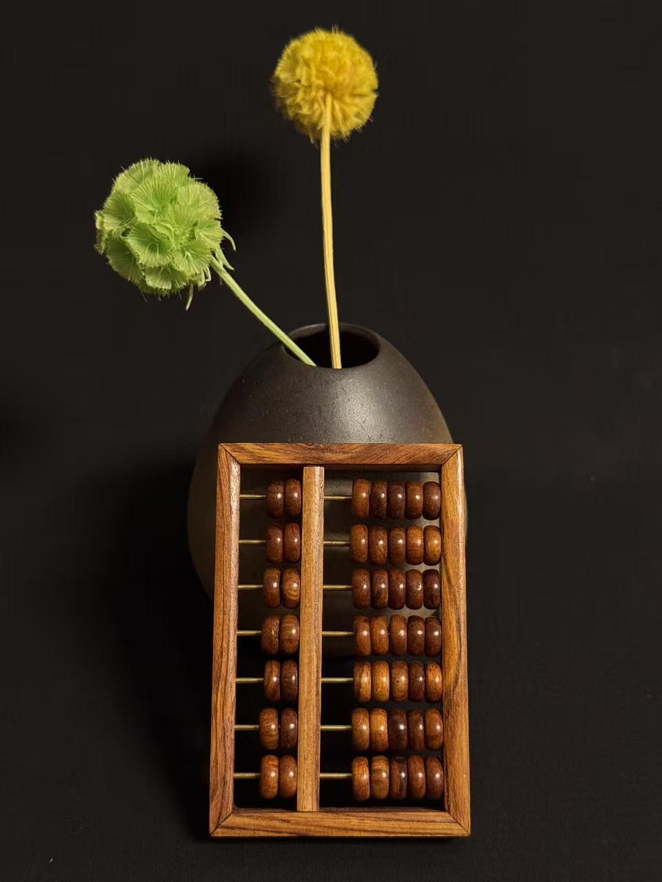 零元拍：“算盘一响，黄金万两”海南黄花梨七档小算盘。尺寸：92/60.5MM