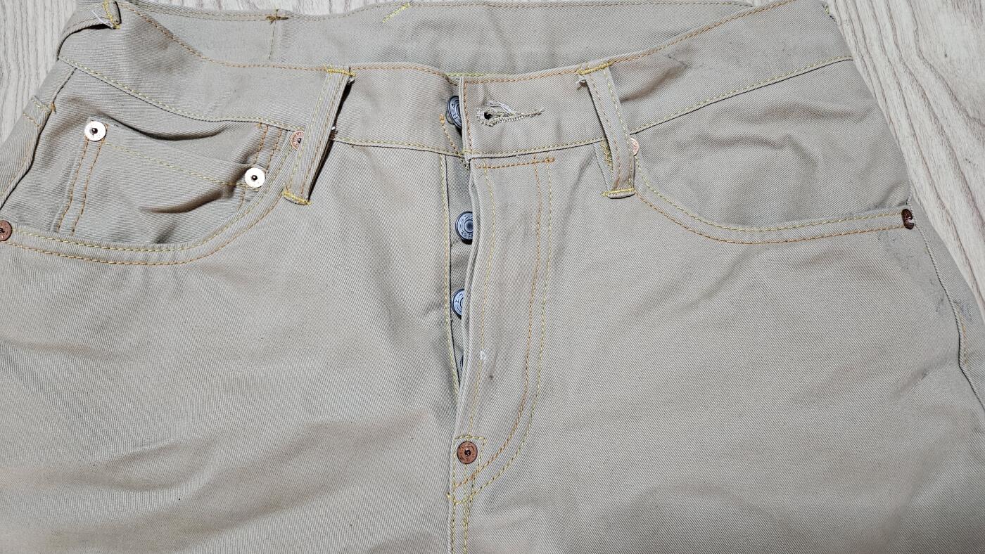 0元起拍勋章 第337期 咸鱼国勋章拍卖专场 3月8日（周日）下午6：00开始 中古直裤 腰围80 裤长96