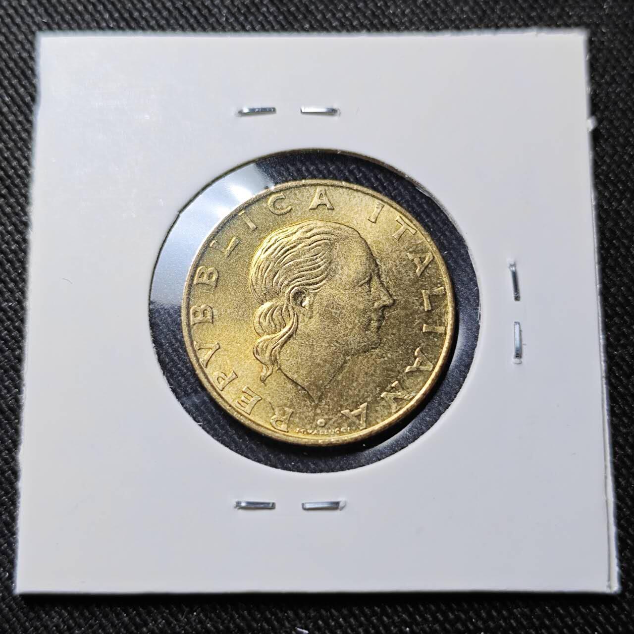 KK钱币收藏小铺   套币 批量/好品散币专场 2月预留时间 周末发货  意大利200里拉纪念币 好品