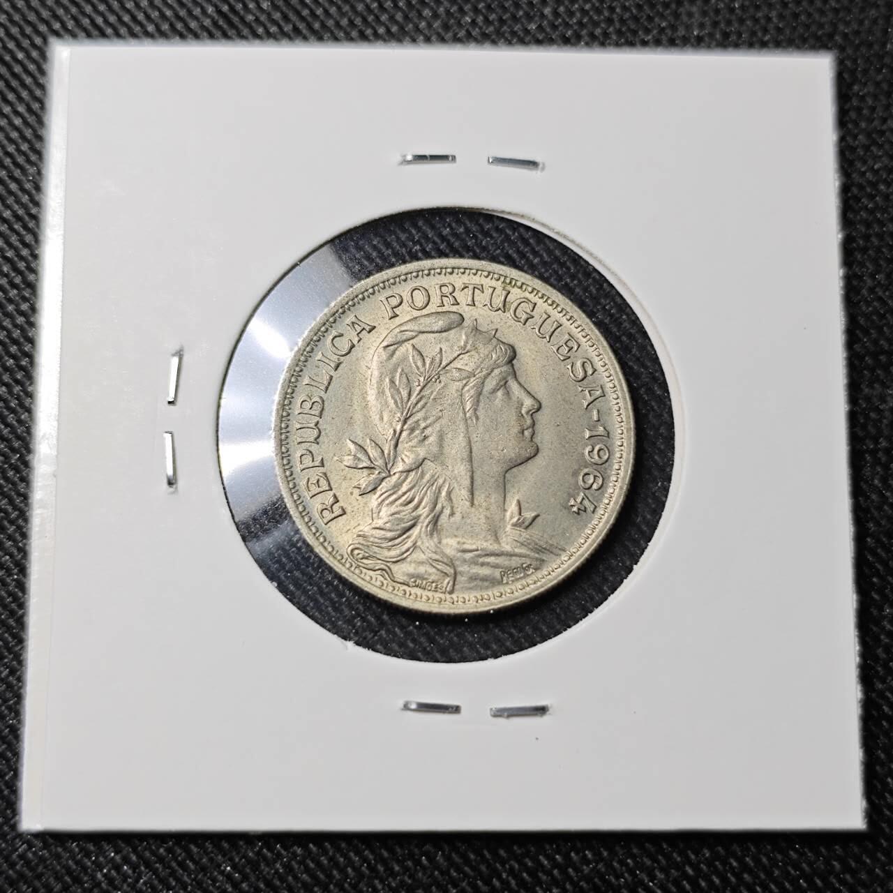 KK钱币收藏小铺   套币 批量/好品散币专场 2月预留时间 周末发货  1964葡萄牙50分