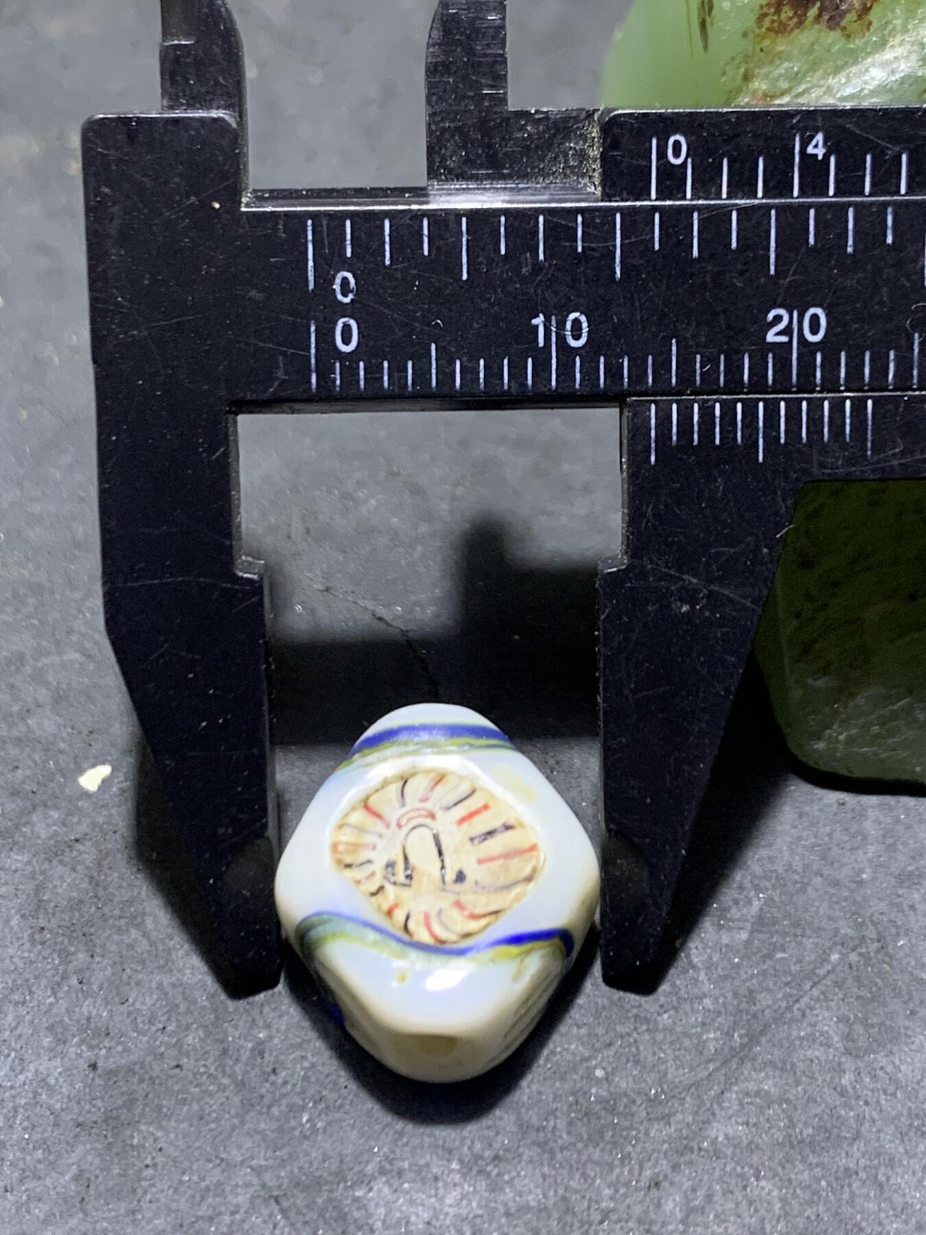 西亚古法手做恶魔之眼，人面琉璃珠一颗，